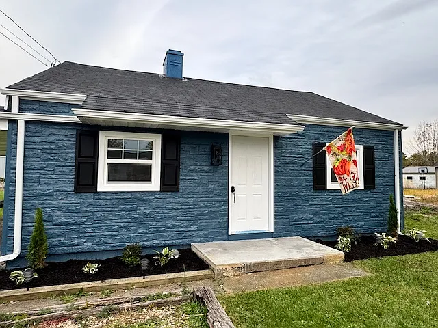 3 bed, 1100 sqft, $1,400 — Photo 3