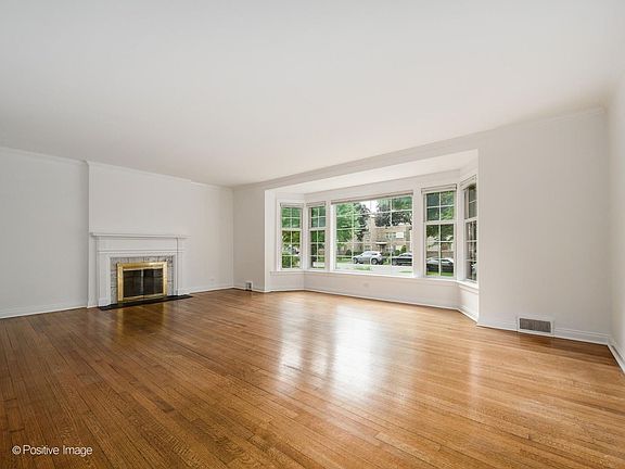 5th image of 140 N Cuyler Ave