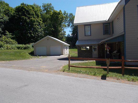 5th image of 1660 County Highway 18