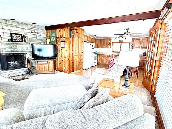 5th image of 70976 Lakeview Dr