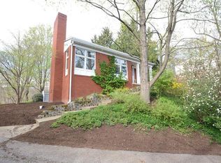 515 Guyasuta Rd, Pittsburgh, PA 15215