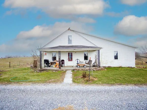 241 Saunders Ln, Hillsboro, KY 41049