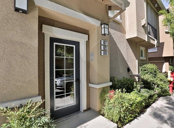 3rd image of 623 Marble Arch Ave