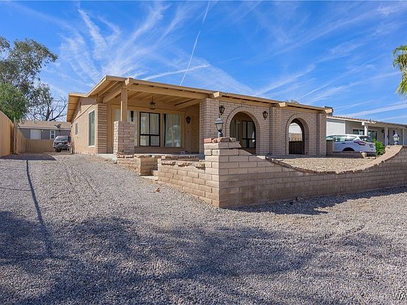 2nd image of 2547 Via Arroyo