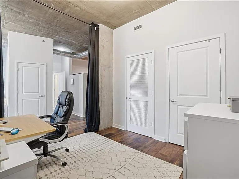 923 Peachtree St NE #1221 — Photo 20