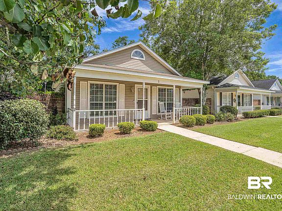 3rd image of 3 Cottage Dr
