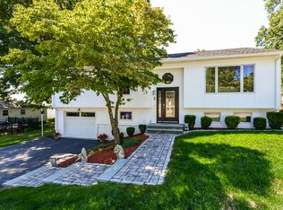 2 Waldo St, North Providence, RI 02904