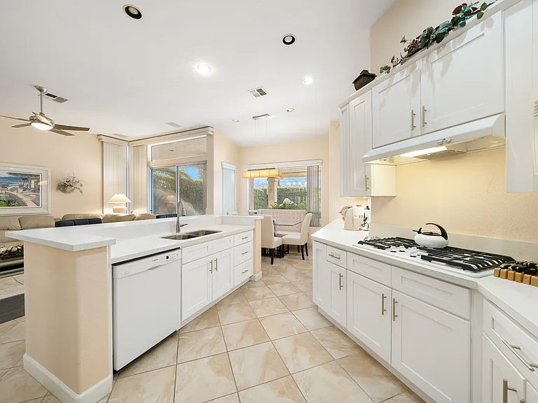 50075 Doral St — Photo 20