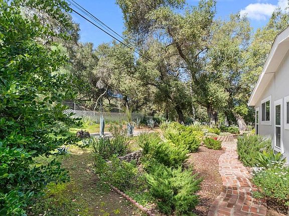 5th image of 8975 Lawrence Welk Dr Space 7