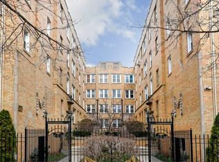 840 W Ainslie St APT A3, Chicago, IL 60640