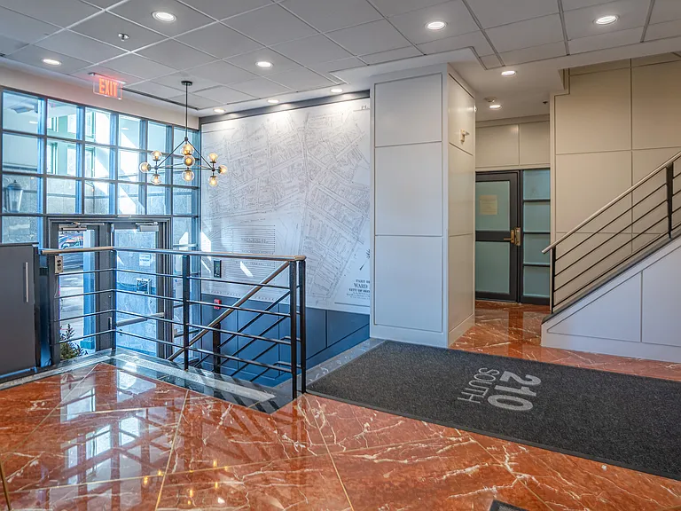 210 South St #3-4 — Photo 32