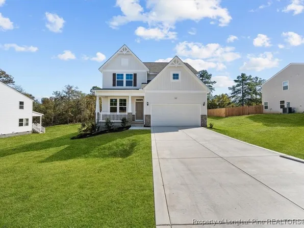 422 Pinnacle Ct, Raeford, NC 28376