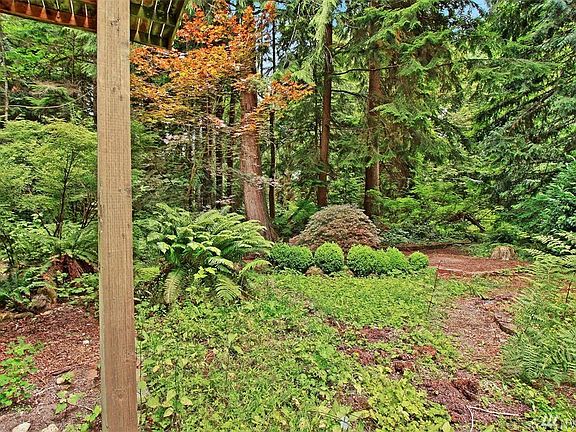 3rd image of 3629 147th Ave NE