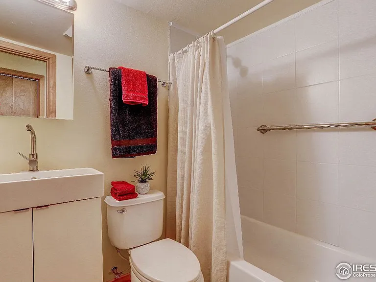 4725 Qualla Dr — Photo 14