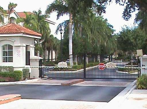 2nd image of 2222 Tuscany Way