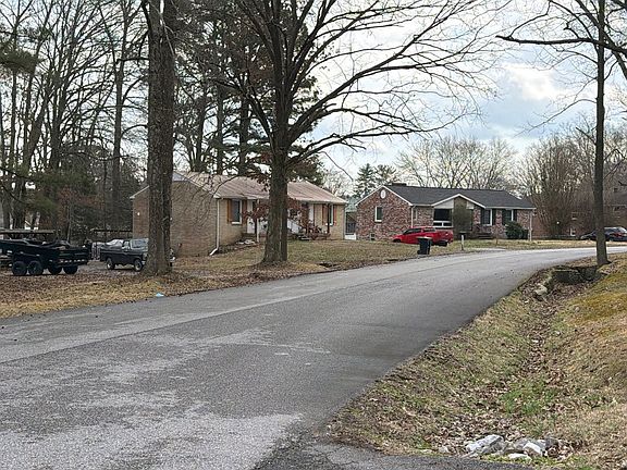 5th image of 108 Fleming St