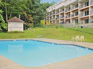 251 Mountainside Dr #82, Warren, VT 05674