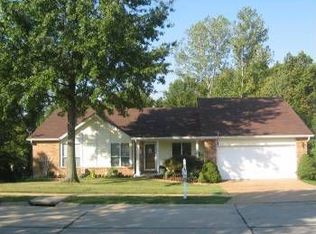 5457 Greenton Way, Saint Louis, MO 63128
