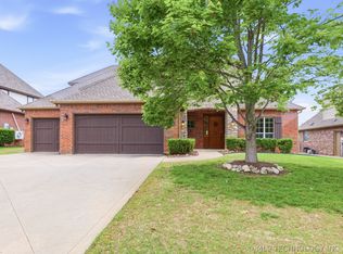 1601 W Ulysses St, Broken Arrow, OK 74012