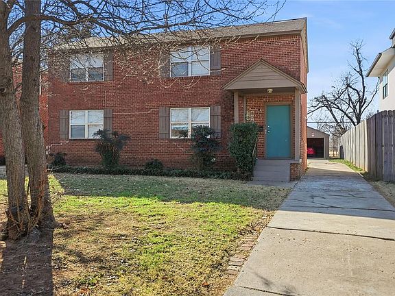 3rd image of 808 NW 45th St