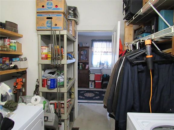 4th image of 20 N Main St