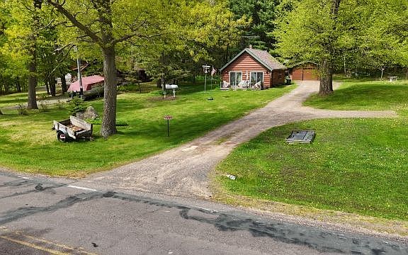3rd image of 1269 County Road G