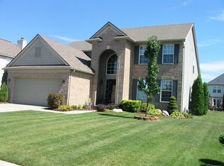 1616 Acorn Valley Dr, Howell, MI 48855