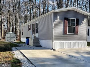 71 Forest Dr, Pennsville, NJ 08070