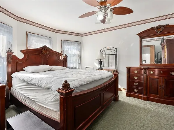 (undisclosed Address), Springfield, MA 01108