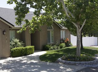 19361 Posey Ln, Redding, CA 96003