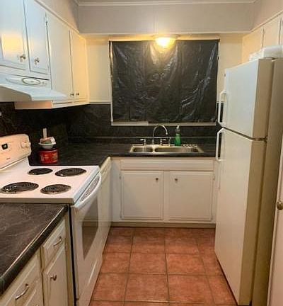 3rd image of 6006 Noel St