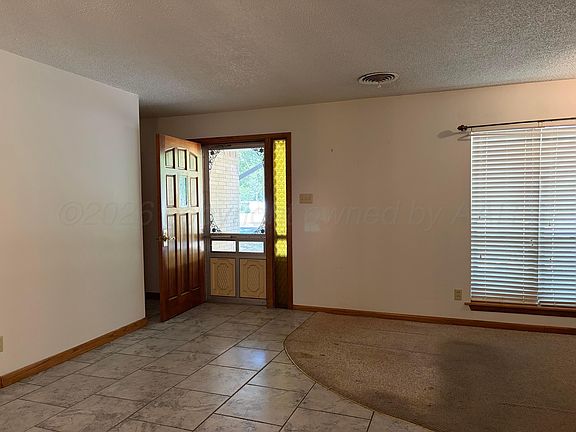 5th image of 1700 Ellison St