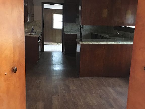 4th image of 114 Northmont Ct