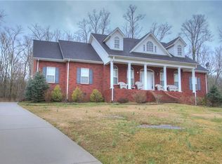 211 Shannon Dr, Woodbury, TN 37190