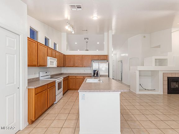 5th image of 7116 W Deserama Dr