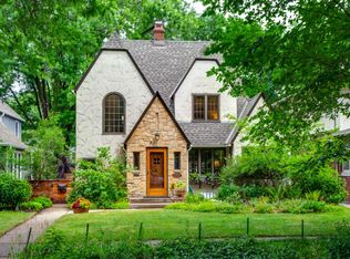 2027 Portland Ave, Saint Paul, MN 55104