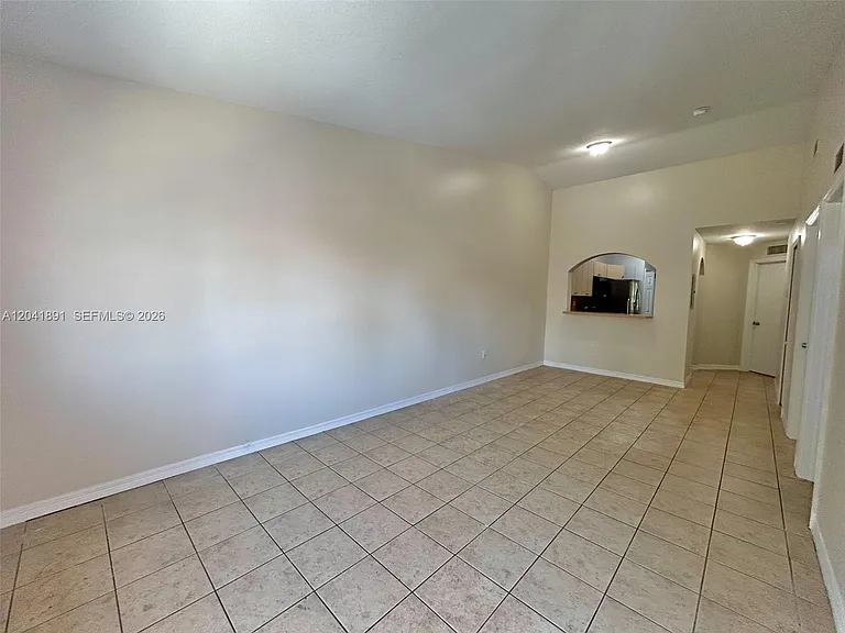 1270 SE 28th Ct #202 — Photo 7