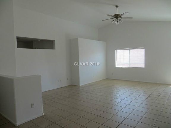 4th image of 2309 Mountain Sunset Ave