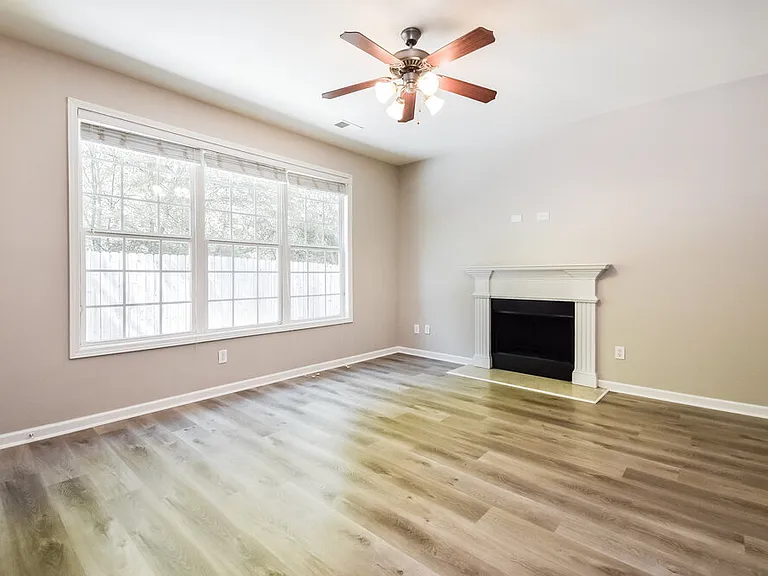 6933 Grand Hickory Dr — Photo 9