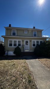 123 Harlem Avenue, Bridgeport, CT, 06606