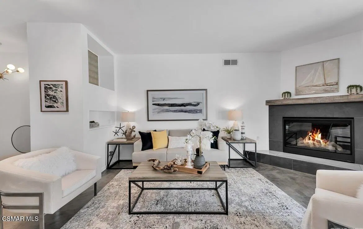3 bed, 2.0 bath, 1595 sqft, $3,650 — Photo 1
