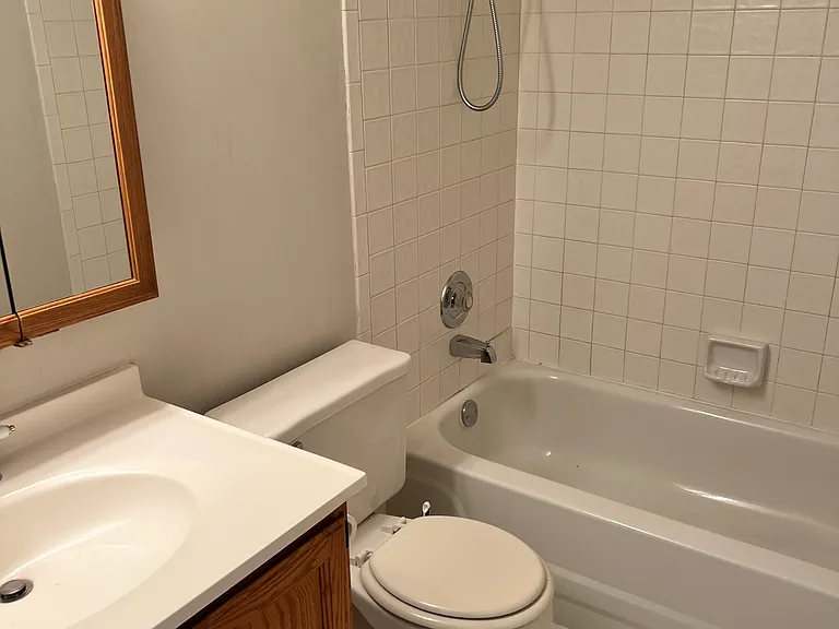 407 Shawmont Ave #407E — Photo 9