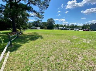 Lindsay Rd, Fayetteville, NC 28304