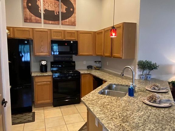 3rd image of 2048 W Double Eagle Dr