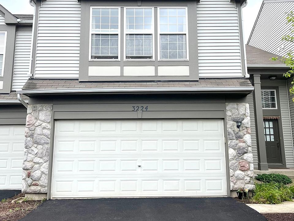 1st image of 3224 Bromley Ln #3224