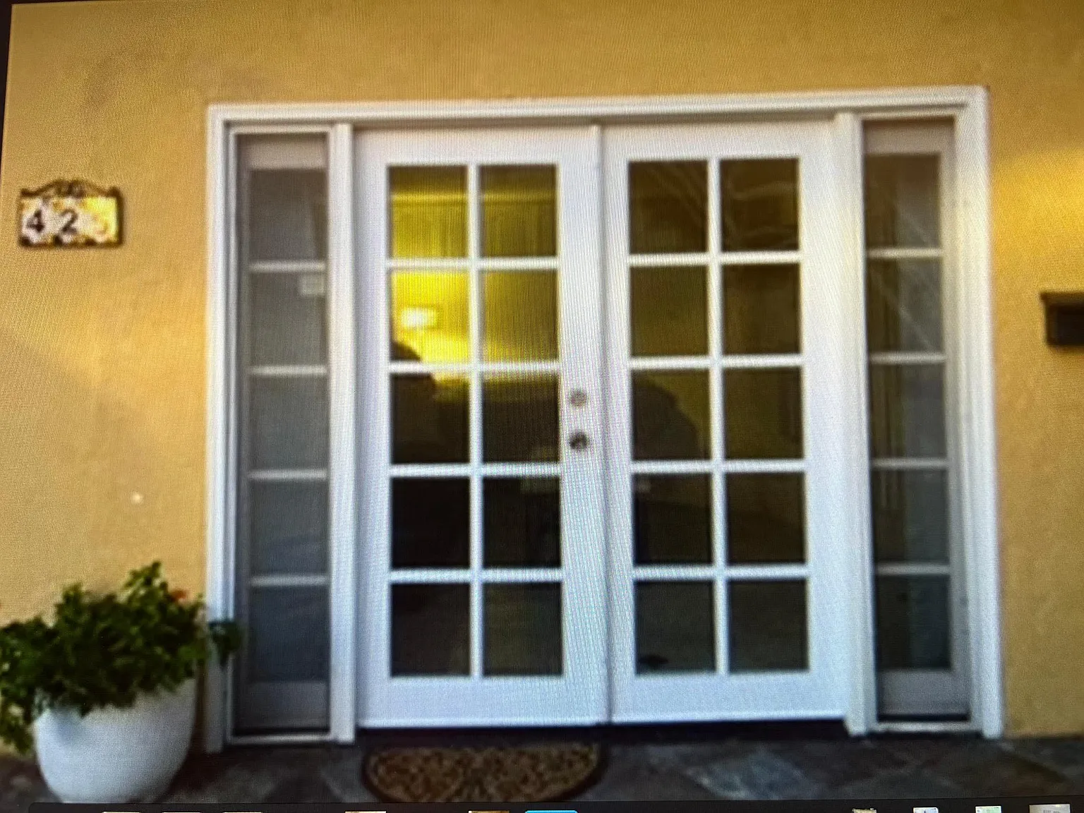 Studio, 600 sqft, $1,995 — Photo 2