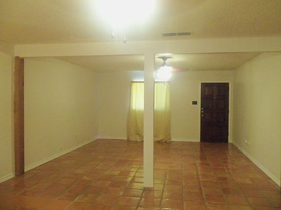 4th image of 10725 Rockwood St