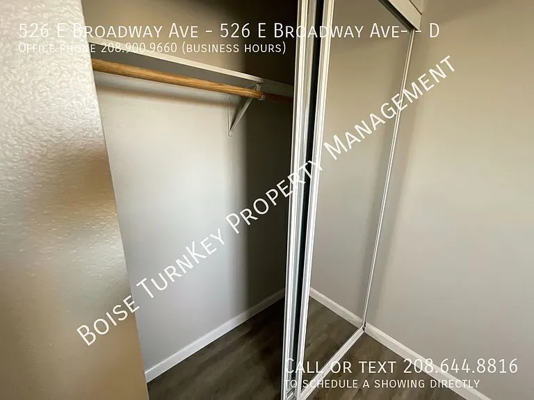 526 Broadway Ave #D — Photo 21