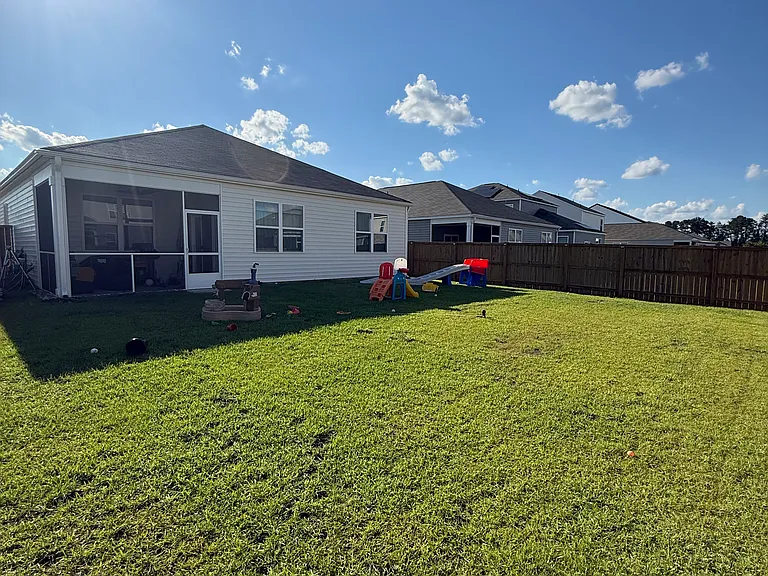 102 Green Passage Ln — Photo 21