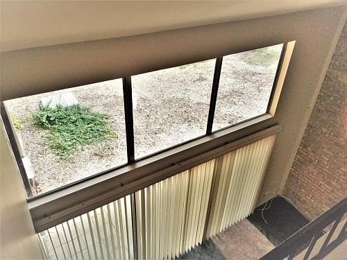4th image of 5909 Oakwood Dr